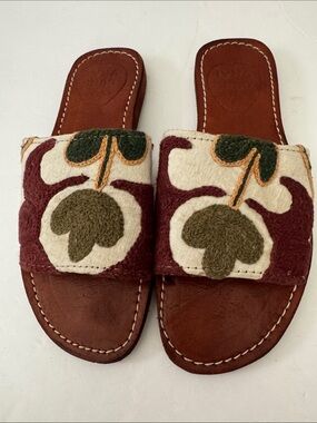 Moroccan Embroidered Size 7 Floral Slide Sandals Genuine Leather Handmade